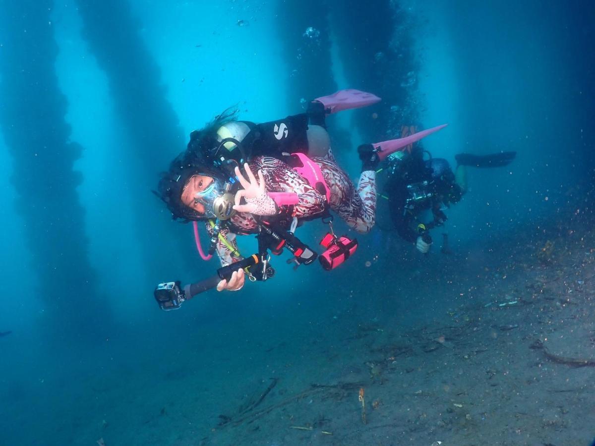 Infinity Diving Resort And Residences Дауин Экстерьер фото